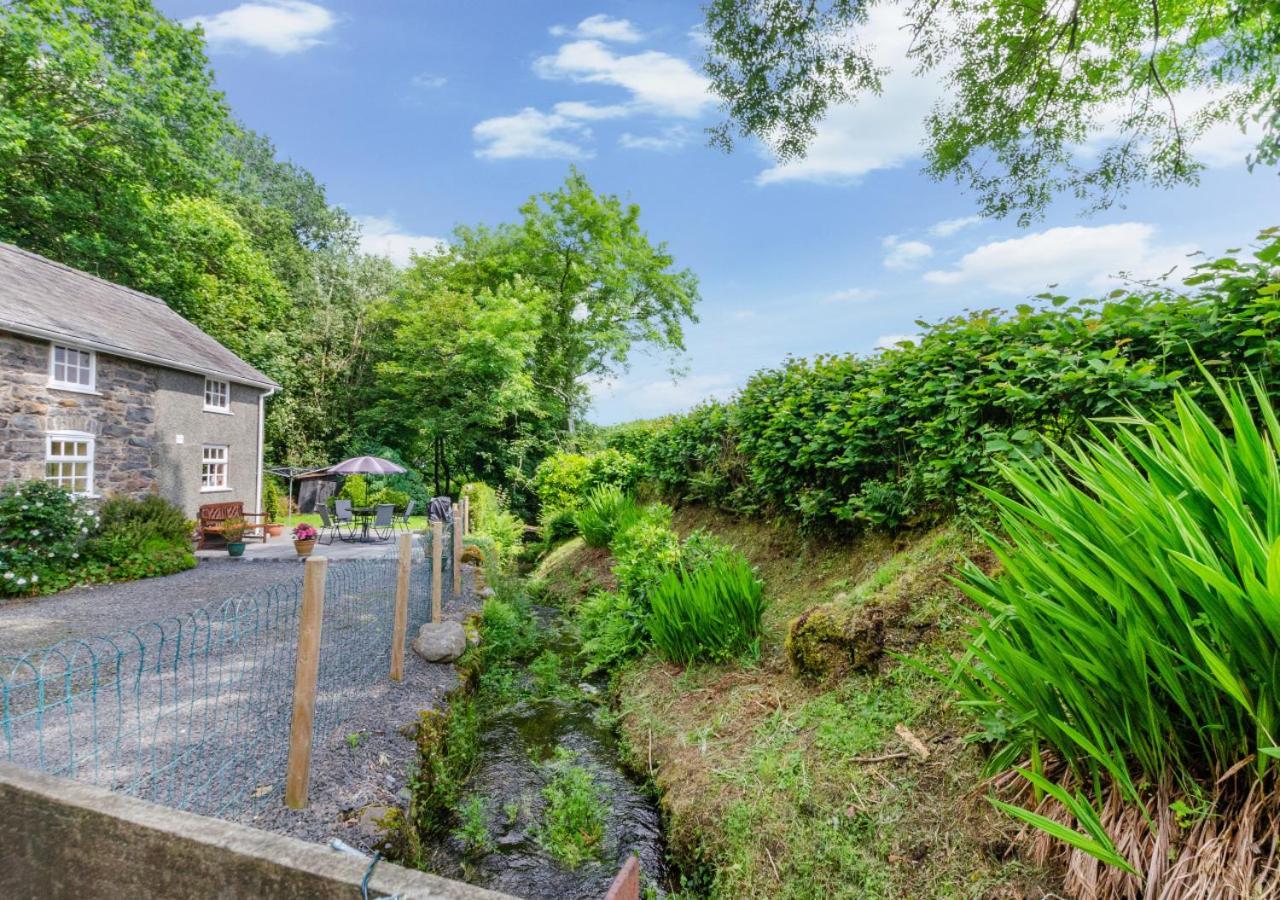 Villa Gors Llanfair Caereinion Exterior foto
